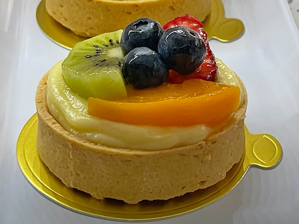 Fruit tart at Paris Cafe San Francisco