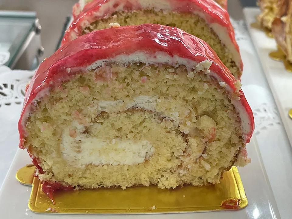 Raspberry gâteau roulé at Paris Cafe San Francisco